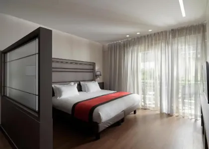 Holiday Suites -  Ilisia Central Athens