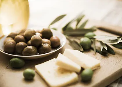Private Food Tasting Tour in Downtown Athens