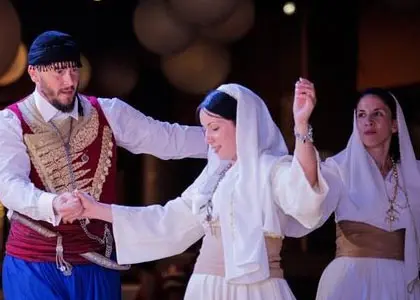 Traditional Cretan Dancing Lessons in Chania