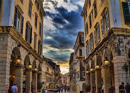 Private Tour of Corfu Town and Achillion Palace