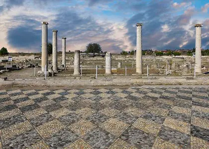 Full-Day Tour to Pella and Vergina from Thessaloniki